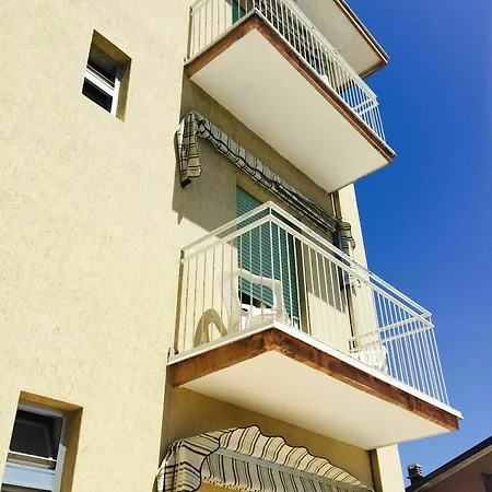 Leonarda Hotel Rímini