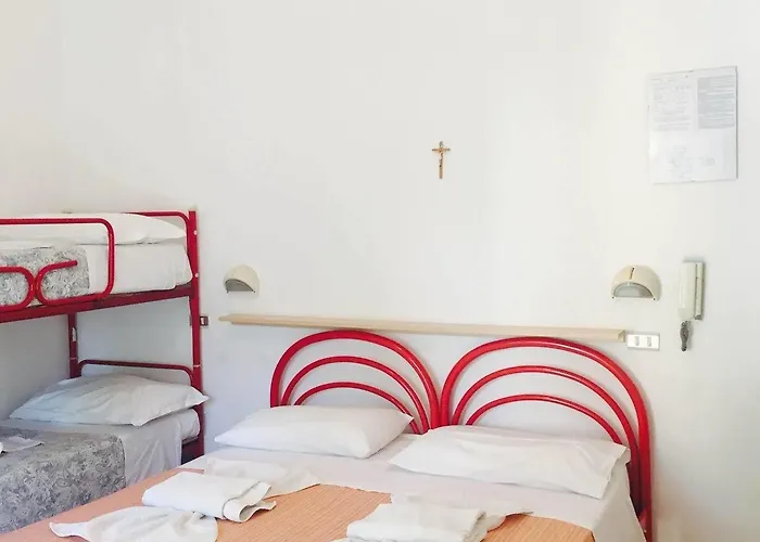 Otel Leonarda Rimini