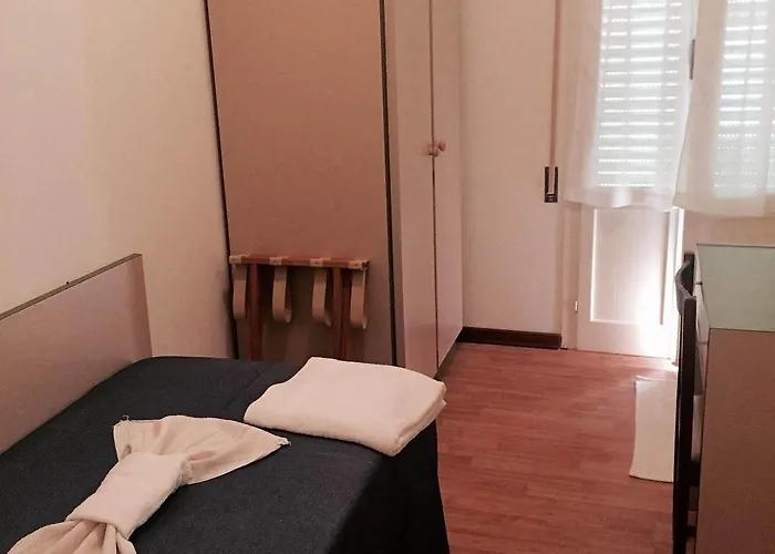 Otel Leonarda Rimini