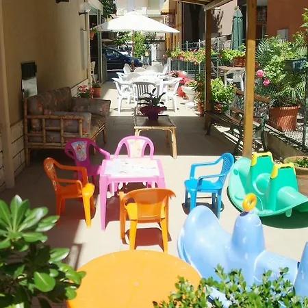 Ξενοδοχείο Leonarda