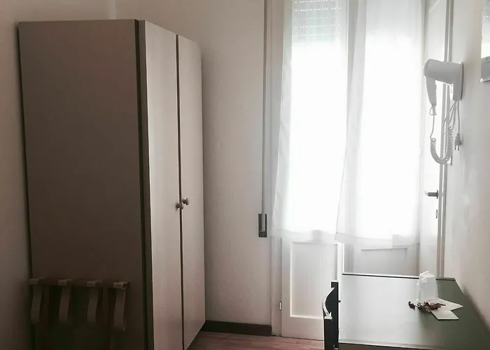 Leonarda 2* Римини